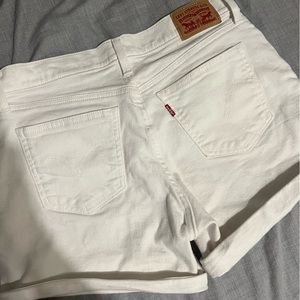 White Levi jean shorts
